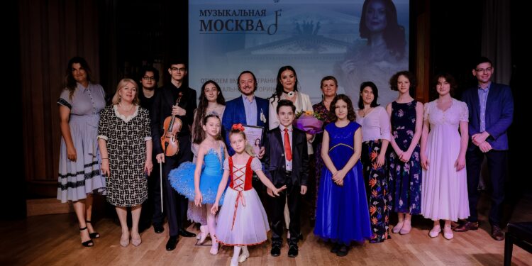 Оксана Федорова представила телепроект «Музыкальная Москва» в главной детской библиотеке России!