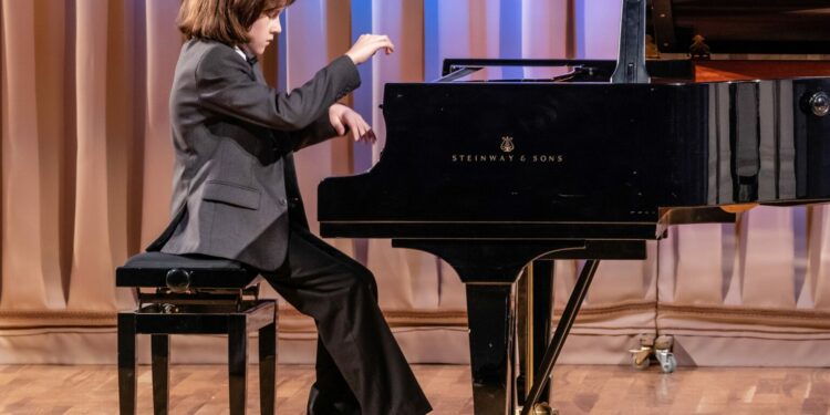 13.07.2022   Открытые НКО / Более 200 работ из разных уголков России поступило на конкурс «Моя Россия: музыкальное путешествие»