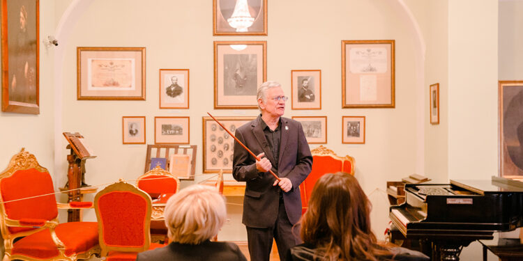 Кнут и пряник: как воспитать пианиста. История Николая Рубинштейна