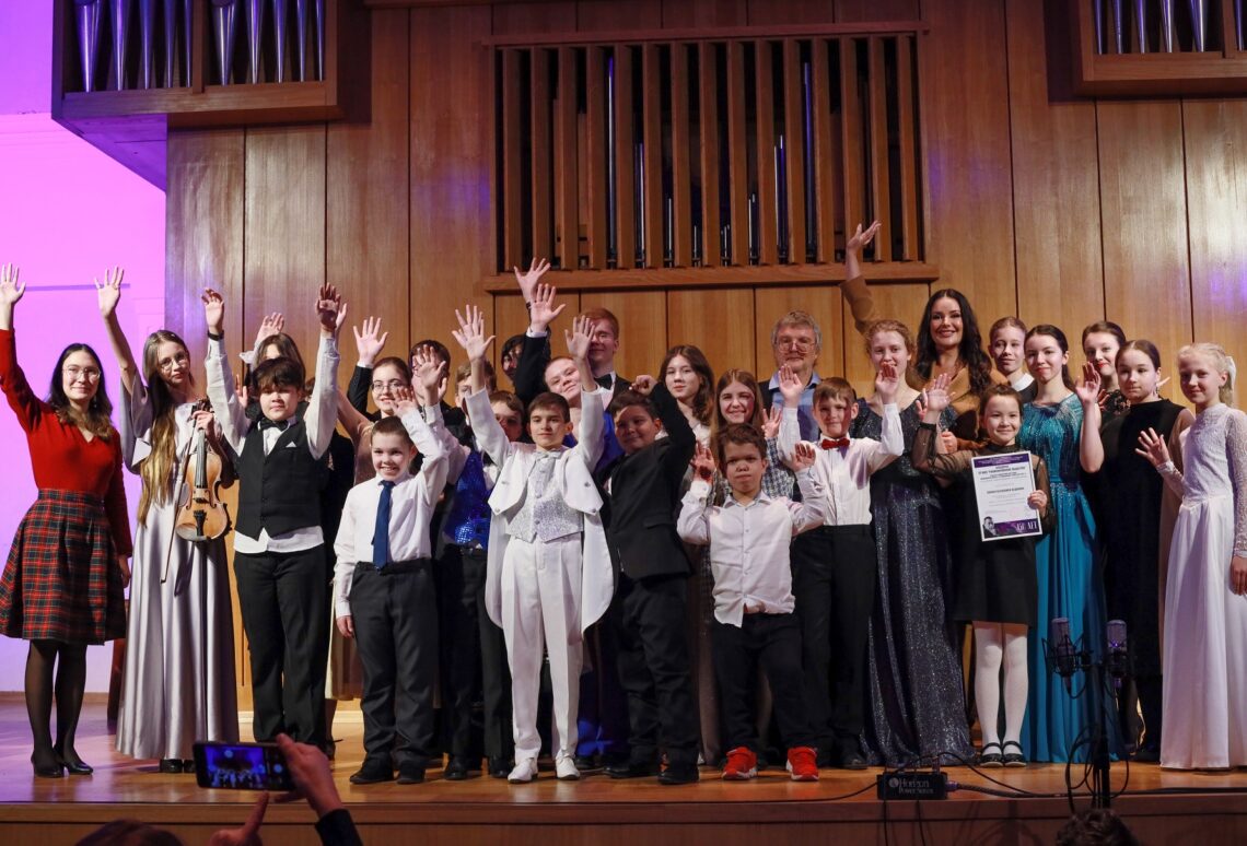 Оксана Федорова, Михаил Брызгалов, Альберт Жалилов и другие деятели культуры наградили победителей III Международного конкурса юных музыкантов «Моя Россия: музыкальное путешествие» в Музее музыки!