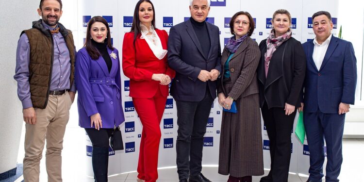 Оксана Федорова представила итоги работы своего фонда за 15 лет