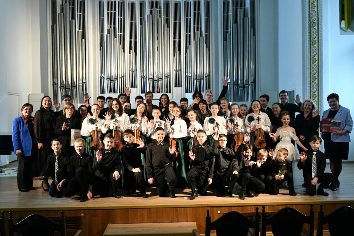 Оксана Федорова и Аскар Абдразаков провели фестиваль «Моя Россия: музыкальное путешествие» в Уфе!